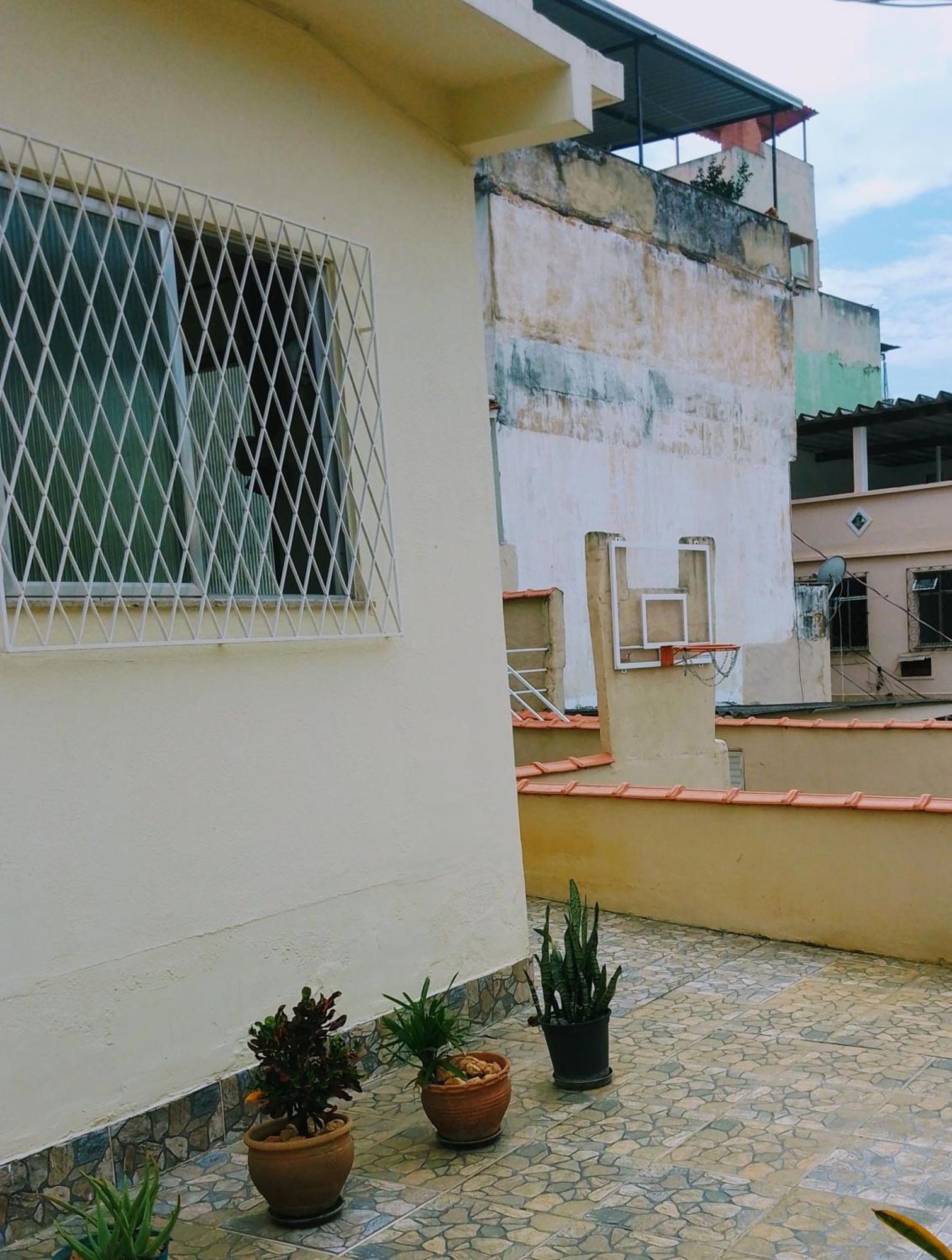 Casa Grande E Confortavel